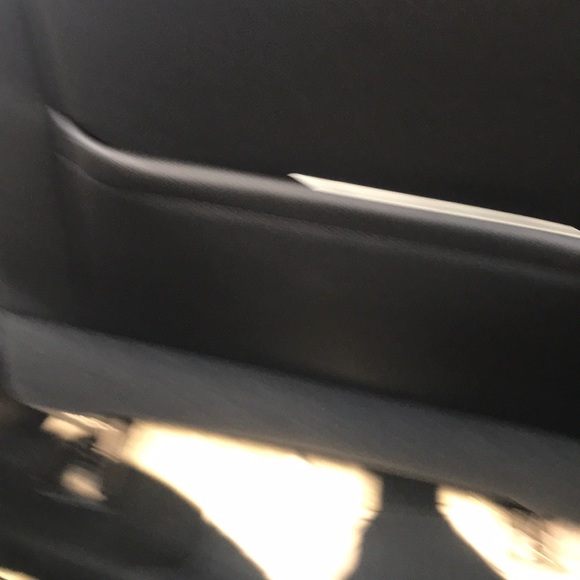 Meet your Posher, Marissa - Picture 1 of 1